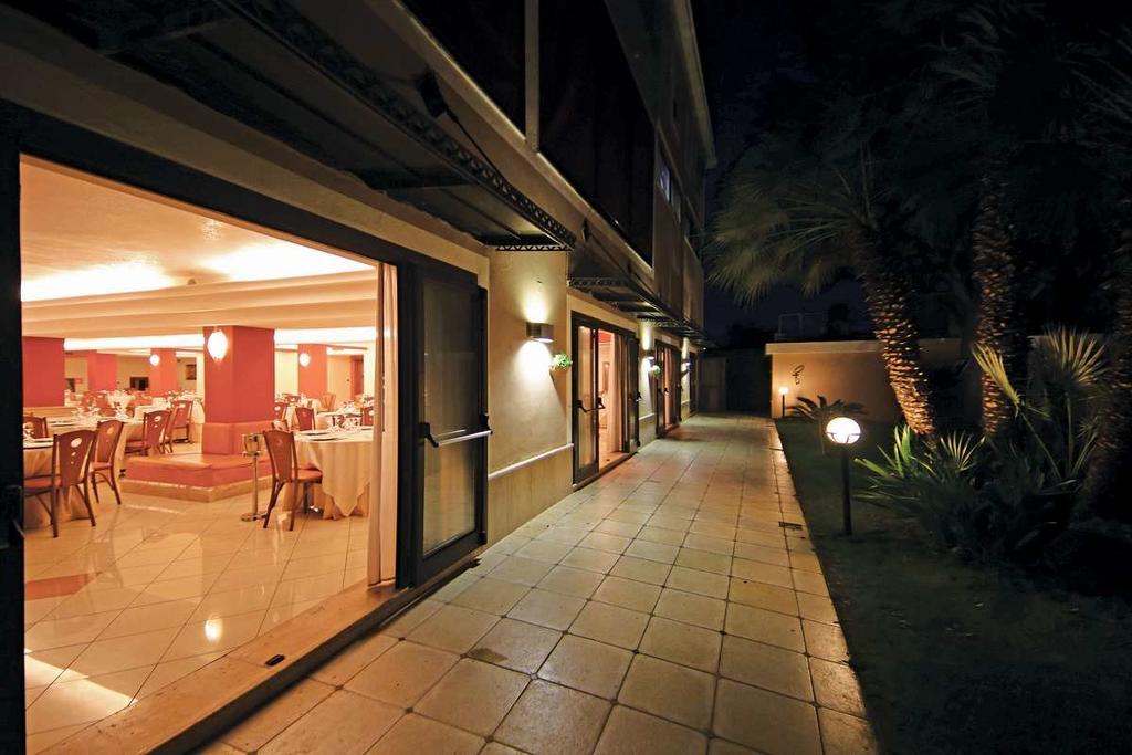 Pisani Hotel San Nicola La Strada Exteriér fotografie